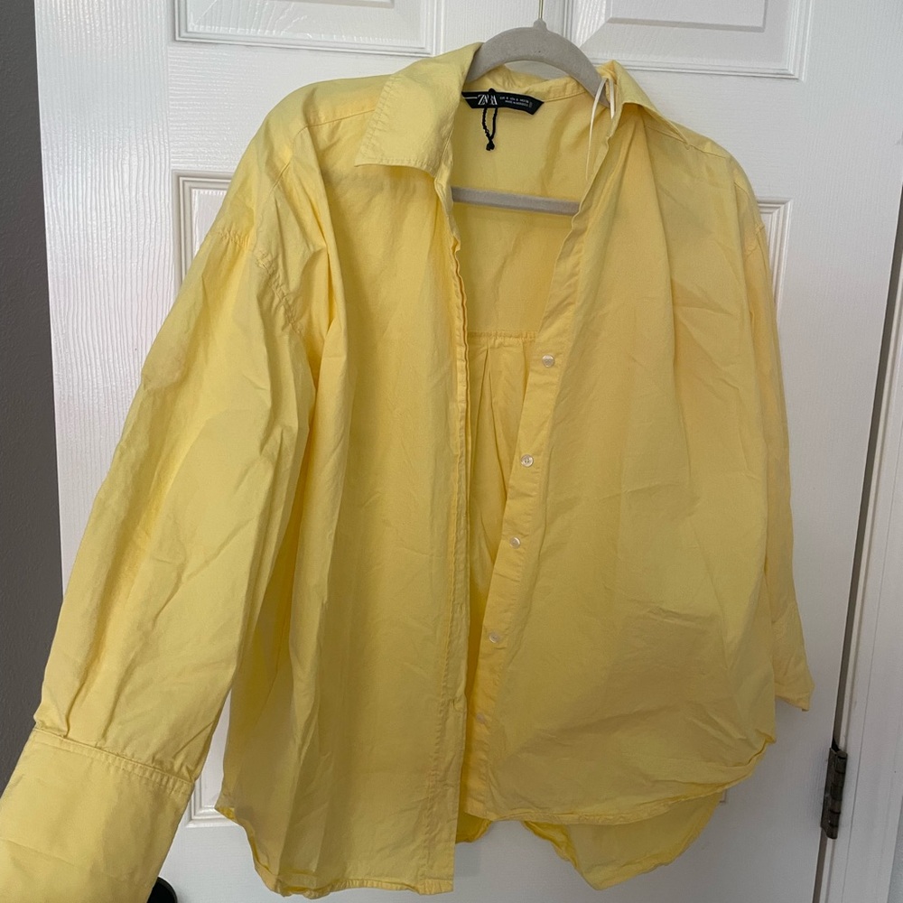 Zara Yellow CottonButton-Up Shirt Small